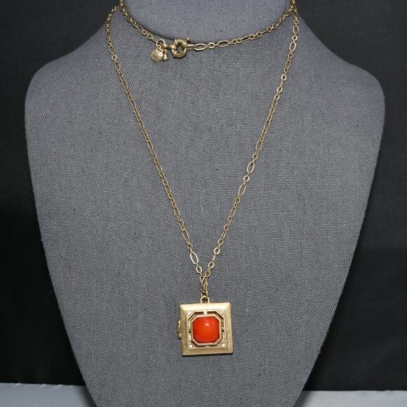 J. Crew Red Gold Locket Long Necklace, Magnetic Clasp, Perfume Photo, 30 Inches - Picture 3 of 7